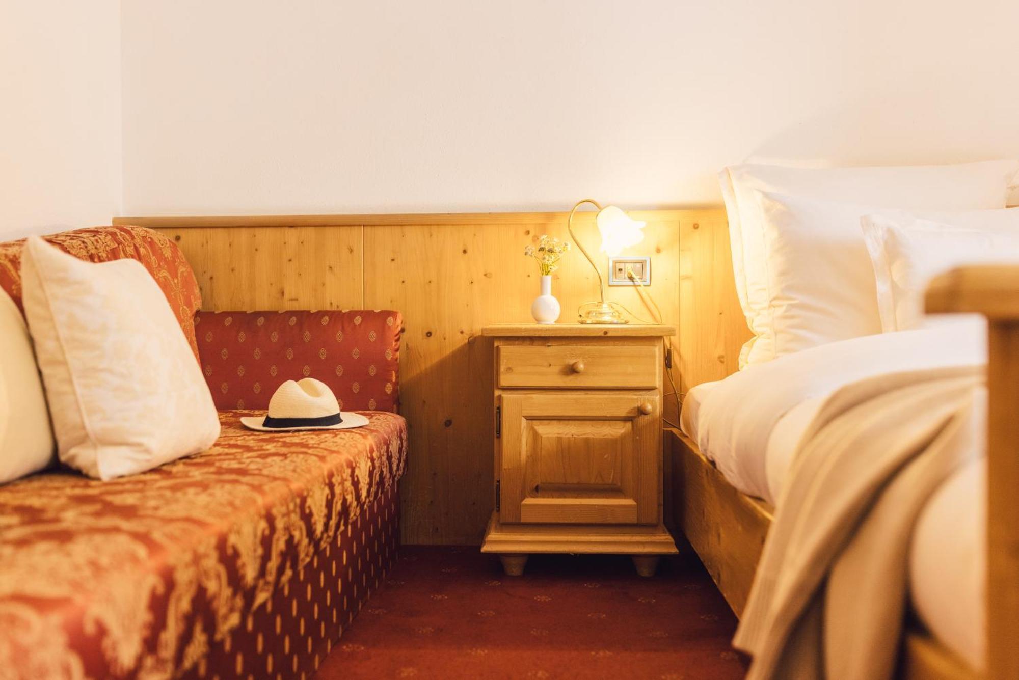 Parkhotel Schachen Ahrntal Rum bild